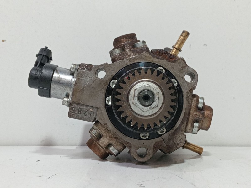 Recambio de bomba inyeccion para renault megane ii (bm0/1_, cm0/1_) 1.5 dci (bm0f, bm0t, bm2b, cm0f, cm0t) referencia OEM IAM 82