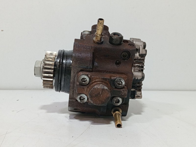 Recambio de bomba inyeccion para renault megane ii (bm0/1_, cm0/1_) 1.5 dci (bm0f, bm0t, bm2b, cm0f, cm0t) referencia OEM IAM 82