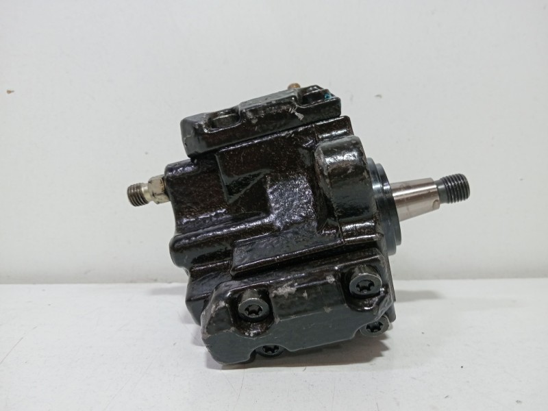 Recambio de bomba inyeccion para citroën xsara picasso 2.0 hdi referencia OEM IAM 0445010732  