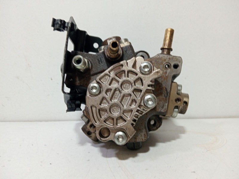 Recambio de bomba inyeccion para citroën c4 berlina 1.4 16v referencia OEM IAM 9683703780   Recambio de bomba inyeccion para citroën c4 berlina 1.4 16v referencia OEM IAM 9683703780