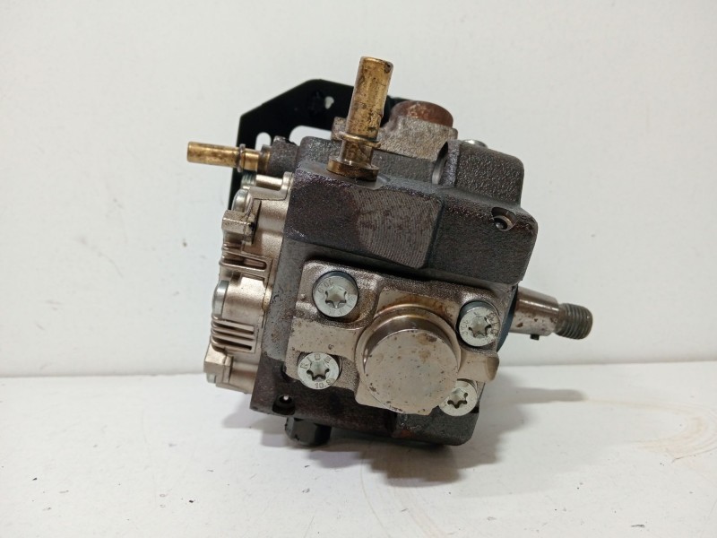 Recambio de bomba inyeccion para citroën c4 berlina 1.4 16v referencia OEM IAM 9683703780   Recambio de bomba inyeccion para citroën c4 berlina 1.4 16v referencia OEM IAM 9683703780