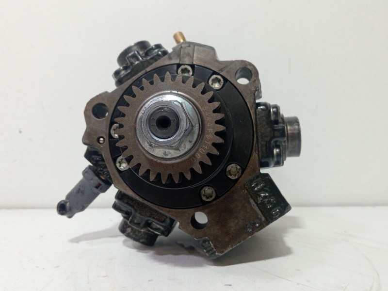 Recambio de bomba inyeccion para renault laguna ii (bg0) 1.9 dci diesel referencia OEM IAM 8201045496  