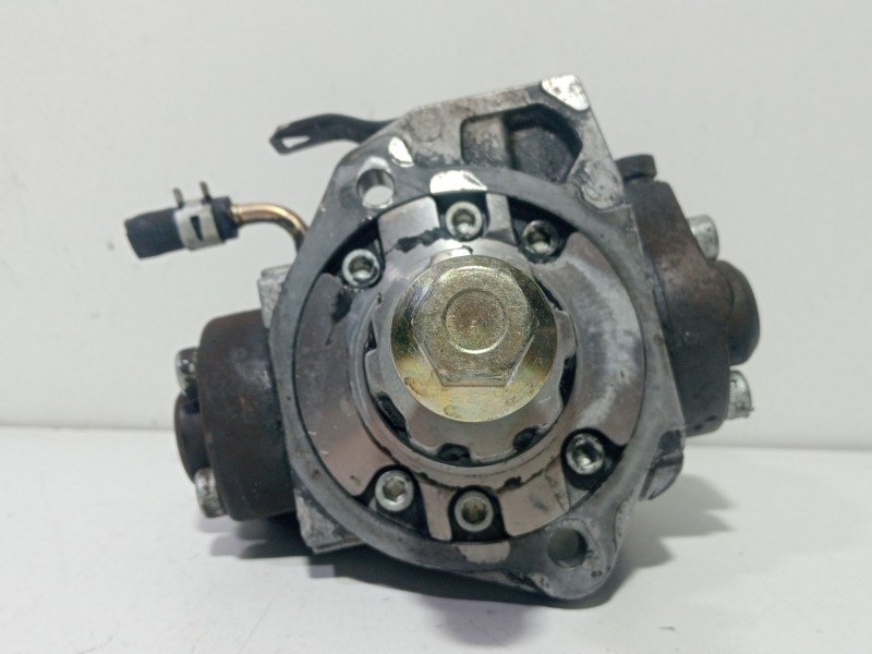 Recambio de bomba inyeccion para toyota land cruiser (j12) 3.0 d4-d vx referencia OEM IAM 2210030050  