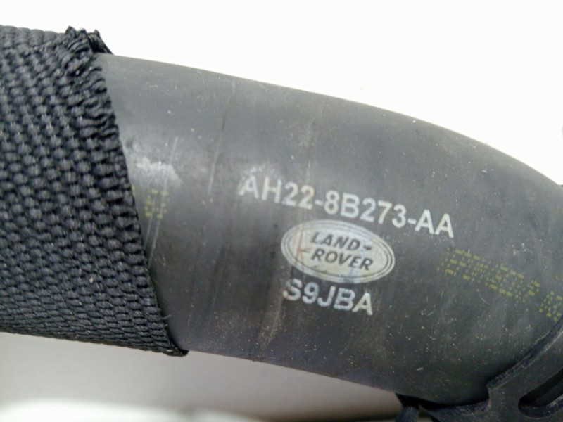 Recambio de tubo refrigerante para land rover discovery iv (l319) 3.0 sdv6 4x4 referencia OEM IAM AH22-8B273-AA  