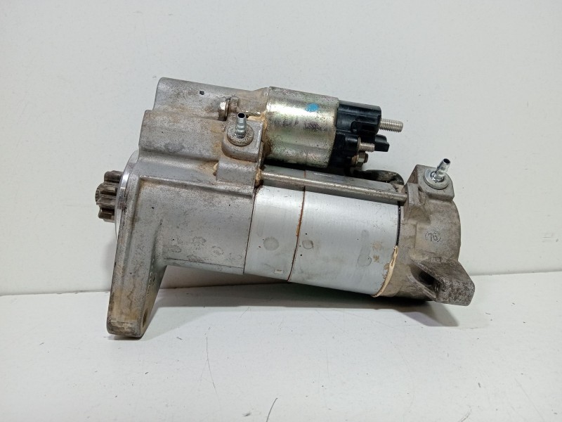 Recambio de motor arranque para land rover discovery iv (l319) 3.0 sdv6 4x4 referencia OEM IAM AH2211001AD  