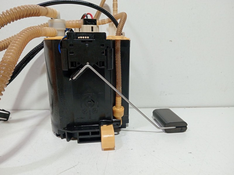 Recambio de aforador para land rover discovery iv (l319) 3.0 sdv6 4x4 referencia OEM IAM AH229039BD  