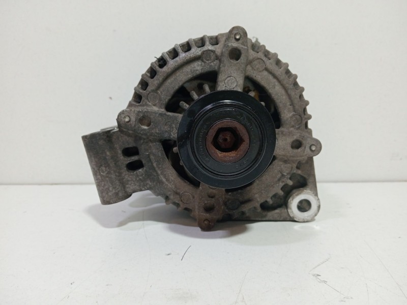 Recambio de alternador para land rover discovery iv (l319) 3.0 sdv6 4x4 referencia OEM IAM AH2210300AB  