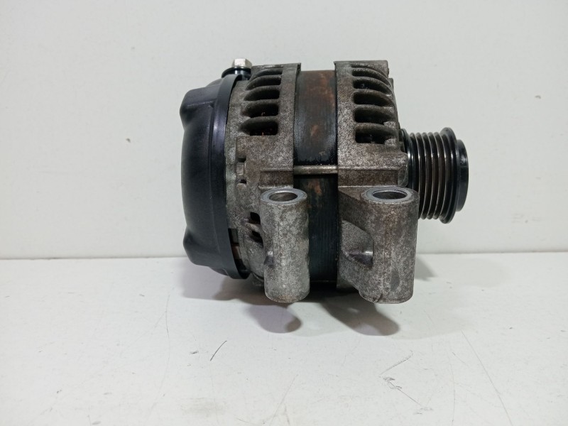Recambio de alternador para land rover discovery iv (l319) 3.0 sdv6 4x4 referencia OEM IAM AH2210300AB  