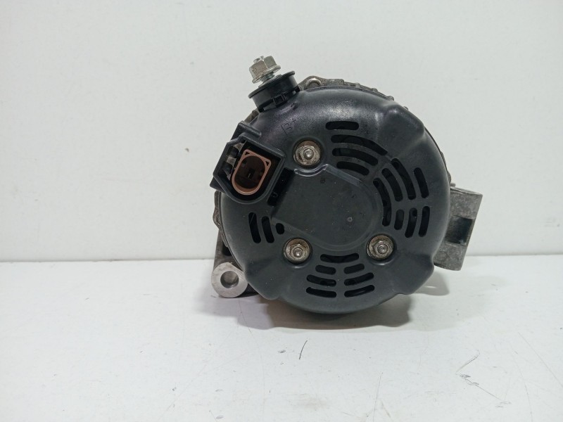 Recambio de alternador para land rover discovery iv (l319) 3.0 sdv6 4x4 referencia OEM IAM AH2210300AB  