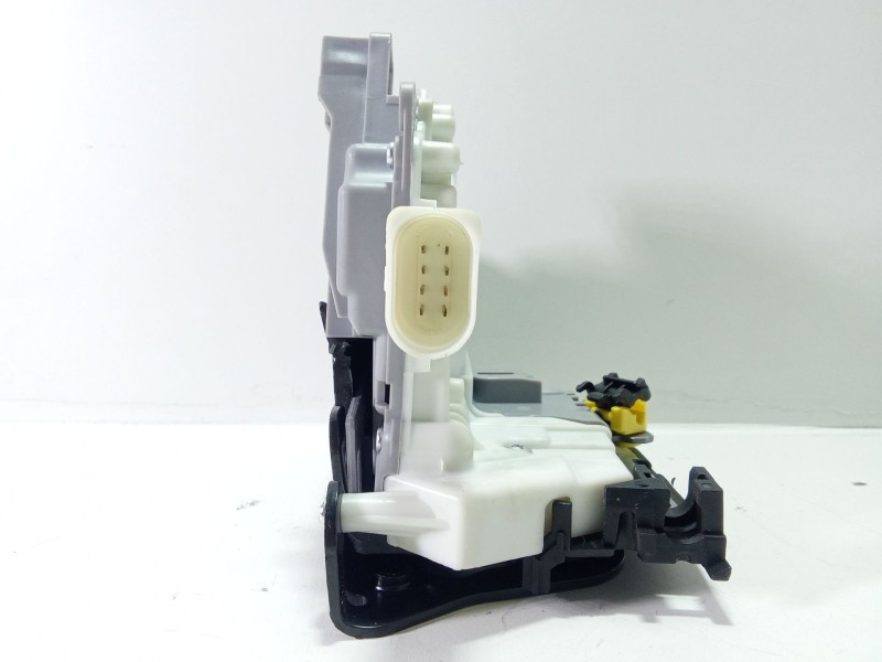 Recambio de cerradura puerta trasera izquierda para seat leon (1p1) 1.9 tdi referencia OEM IAM 1P0839015   Recambio de cerradura puerta trasera izquierda para seat leon (1p1) 1.9 tdi referencia OEM IAM 1P0839015