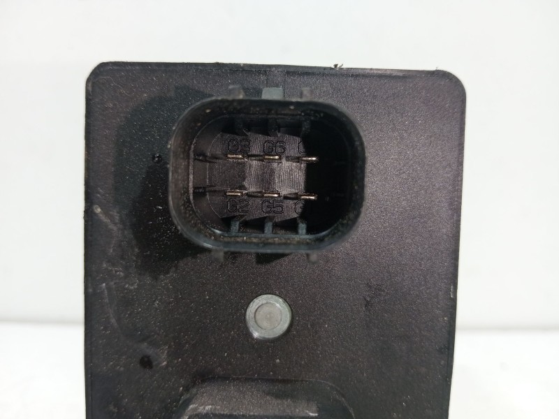 Recambio de caja precalentamiento para land rover discovery iv (l319) 3.0 sdv6 4x4 referencia OEM IAM 0281003048  