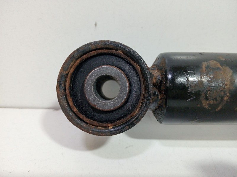 Recambio de amortiguador delantero izquierdo para land rover discovery iv (l319) 3.0 sdv6 4x4 referencia OEM IAM AH2218B036AB  