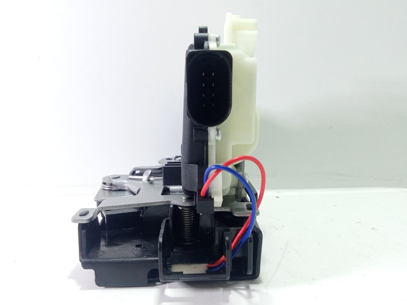 Recambio de cerradura puerta delantera derecha para volkswagen golf iv (1j1) 1.9 tdi referencia OEM IAM EZC-VW-002  