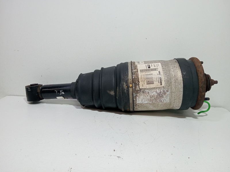 Recambio de amortiguador trasero izquierdo para land rover discovery iv (l319) 3.0 sdv6 4x4 referencia OEM IAM AH2218W002AC  