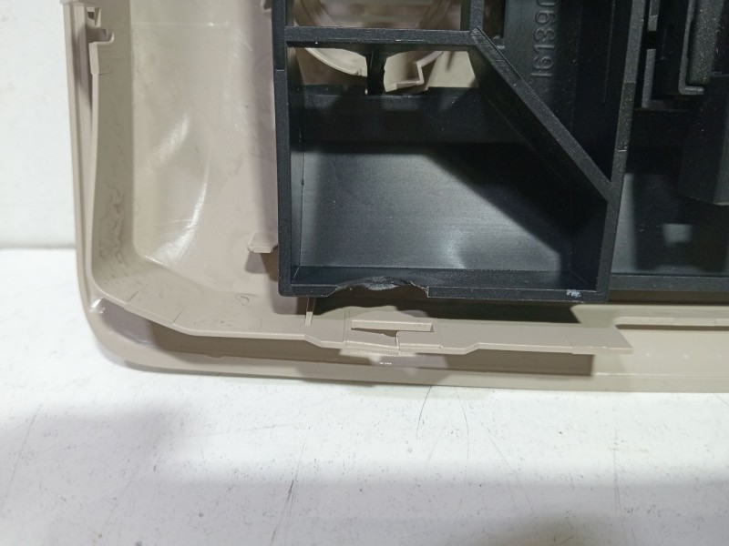 Recambio de luz interior para land rover discovery iv (l319) 3.0 sdv6 4x4 referencia OEM IAM CH2213704DA  