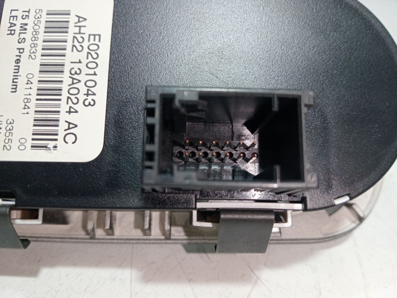 Recambio de mando luces para land rover discovery iv (l319) 3.0 sdv6 4x4 referencia OEM IAM AH2213A024AC  