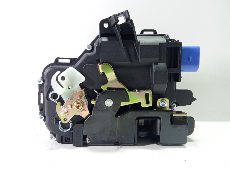 Recambio de cerradura puerta delantera izquierda para seat ibiza (6l1) 1.9 tdi referencia OEM IAM 3B1837015BC   Recambio de cerradura puerta delantera izquierda para seat ibiza (6l1) 1.9 tdi referencia OEM IAM 3B1837015BC