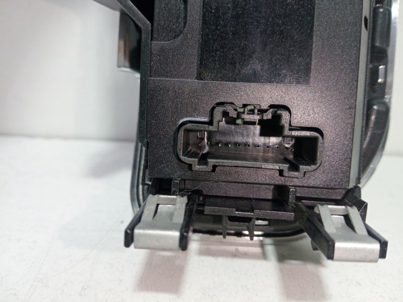 Recambio de mando multifuncion para land rover discovery iv (l319) 3.0 sdv6 4x4 referencia OEM IAM CH2218C858BB  