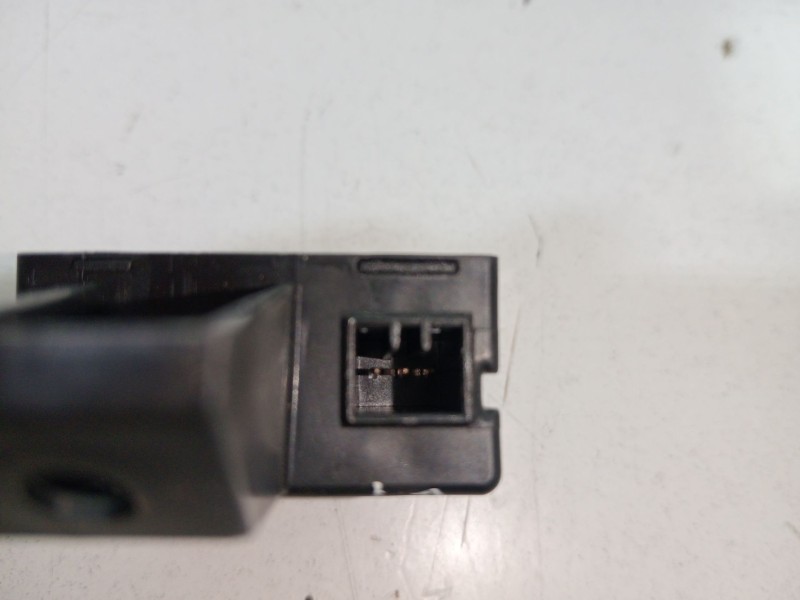 Recambio de antirrobo para land rover discovery iv (l319) 3.0 sdv6 4x4 referencia OEM IAM AH4N15607AE  