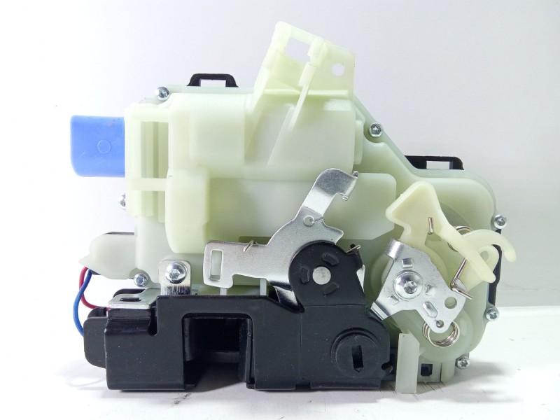 Recambio de cerradura puerta trasera derecha para seat ibiza (6l1) f.r. referencia OEM IAM EZC-VW-008   Recambio de cerradura puerta trasera derecha para seat ibiza (6l1) f.r. referencia OEM IAM EZC-VW-008