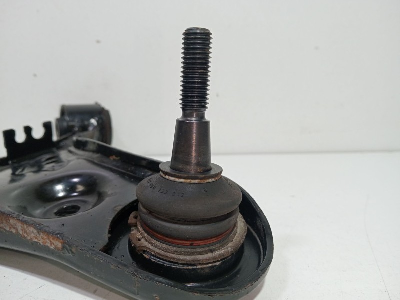 Recambio de brazo suspension superior delantero izquierdo para land rover discovery iv (l319) 3.0 sdv6 4x4 referencia OEM IAM LR