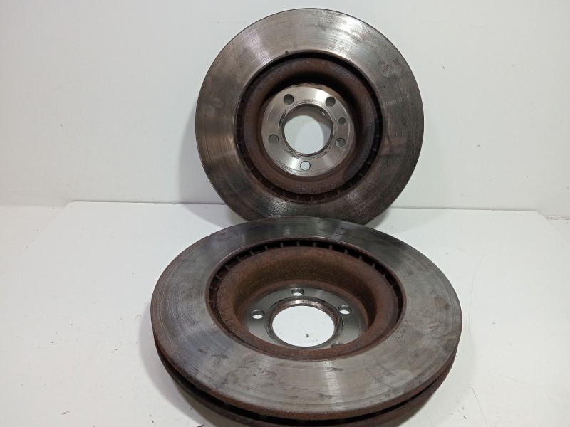 Recambio de juego de discos freno delanteros para land rover discovery iv (l319) 3.0 sdv6 4x4 referencia OEM IAM Motor 306DT  