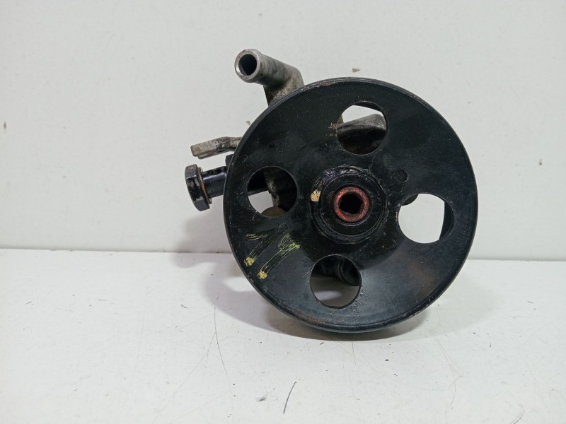 Recambio de bomba direccion para hyundai tucson (jm) 2.0 crdi referencia OEM IAM 571002E300  
