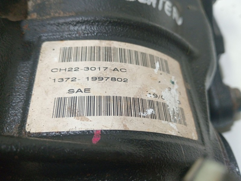Recambio de diferencial delantero para land rover discovery iv (l319) 3.0 sdv6 4x4 referencia OEM IAM CH223017AC  