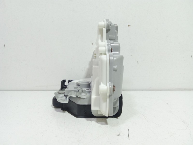 Recambio de cerradura puerta trasera izquierda para seat altea (5p1) sport referencia OEM IAM 1P0839015A   Recambio de cerradura puerta trasera izquierda para seat altea (5p1) sport referencia OEM IAM 1P0839015A