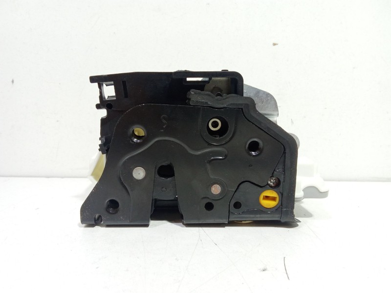 Recambio de cerradura puerta trasera izquierda para seat altea (5p1) sport referencia OEM IAM 1P0839015A   Recambio de cerradura puerta trasera izquierda para seat altea (5p1) sport referencia OEM IAM 1P0839015A