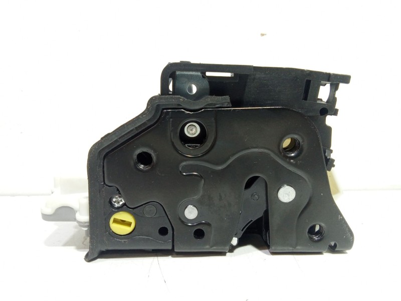 Recambio de cerradura puerta trasera derecha para audi q7 (4l) 3.0 tdi v6 advance quattro (176kw) referencia OEM IAM DTSVW-9052  Recambio de cerradura puerta trasera derecha para audi q7 (4l) 3.0 tdi v6 advance quattro (176kw) referencia OEM IAM DTSVW-9052