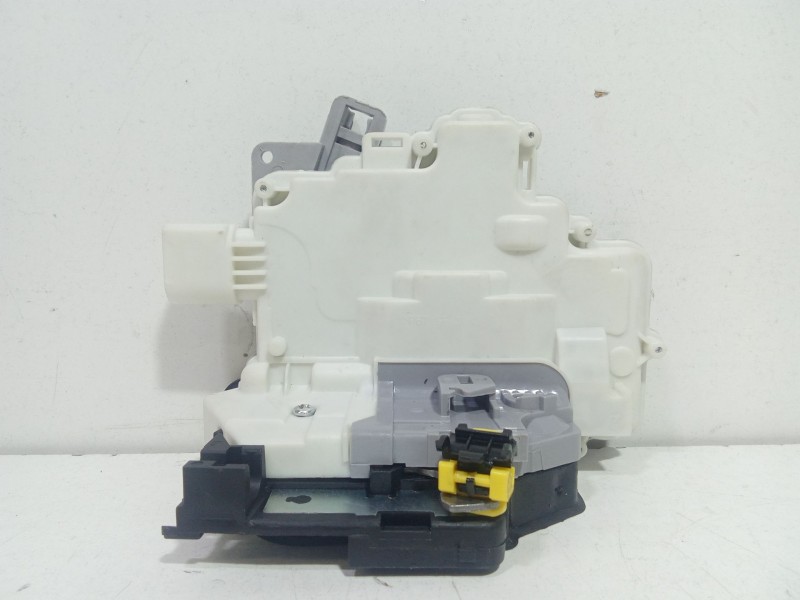 Recambio de cerradura puerta trasera izquierda para seat altea xl (5p5) 1.9 tdi referencia OEM IAM 1P0839015  
