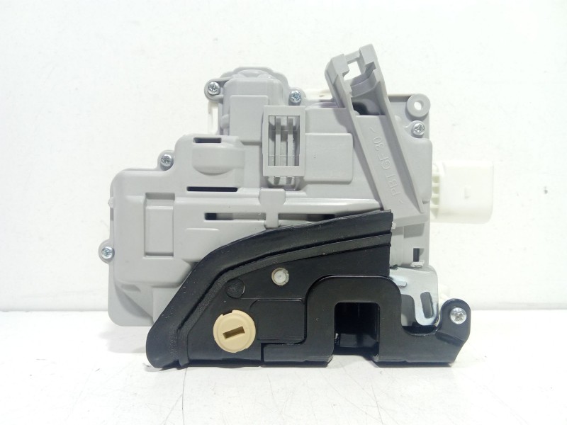 Recambio de cerradura puerta trasera izquierda para audi a6 allroad c6 (4fh) 2.7 tdi quattro referencia OEM IAM 4F1839015A   Recambio de cerradura puerta trasera izquierda para audi a6 allroad c6 (4fh) 2.7 tdi quattro referencia OEM IAM 4F1839015A
