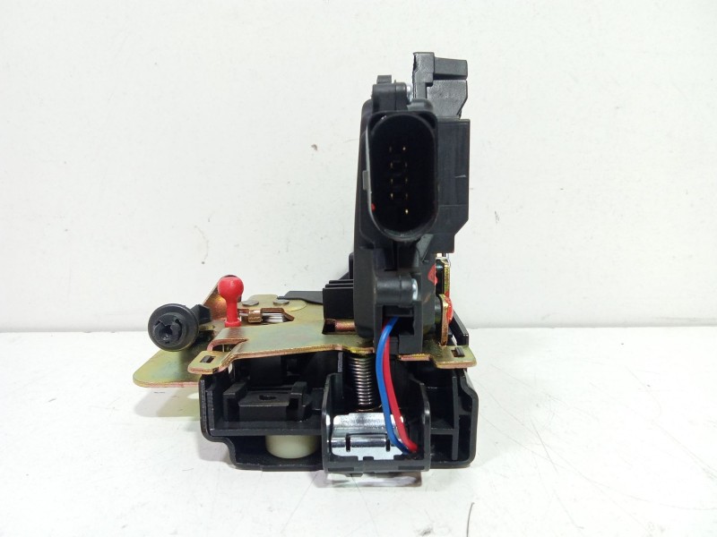 Recambio de cerradura puerta delantera derecha para audi a4 b6 (8e2) 2.4 referencia OEM IAM 8E1837016   Recambio de cerradura puerta delantera derecha para audi a4 b6 (8e2) 2.4 referencia OEM IAM 8E1837016