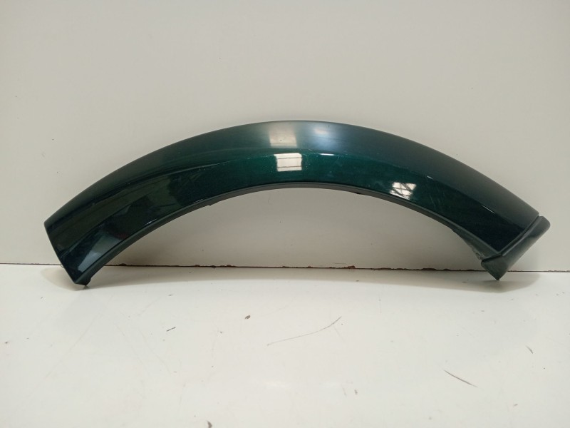 Recambio de aletin trasero izquierdo para land rover discovery iv (l319) 3.0 sdv6 4x4 referencia OEM IAM 9H2229149AW  