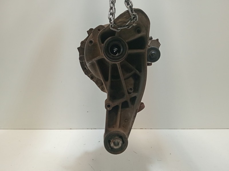 Recambio de diferencial trasero para land rover discovery iv (l319) 3.0 sdv6 4x4 referencia OEM IAM CH224W063BB  