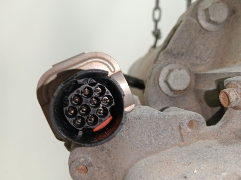 Recambio de diferencial trasero para land rover discovery iv (l319) 3.0 sdv6 4x4 referencia OEM IAM CH224W063BB  