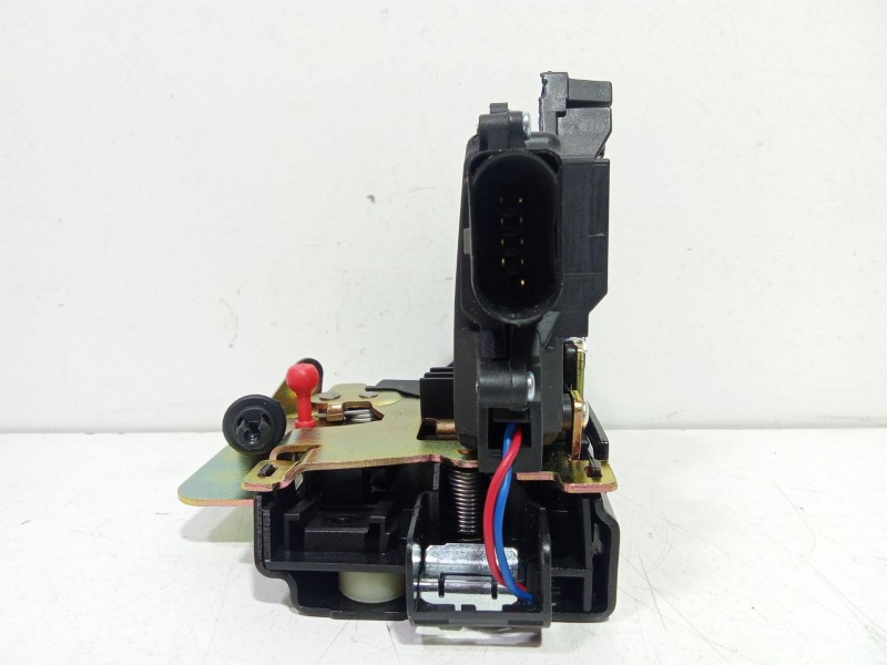Recambio de cerradura puerta delantera derecha para audi s4 cabriolet (8h) 4.2 v8 40v cat (bbk) referencia OEM IAM 8E1837016   Recambio de cerradura puerta delantera derecha para audi s4 cabriolet (8h) 4.2 v8 40v cat (bbk) referencia OEM IAM 8E1837016