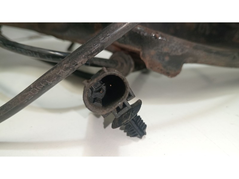 Recambio de mangueta delantera derecha para land rover discovery iv (l319) 3.0 sdv6 4x4 referencia OEM IAM LR056468  