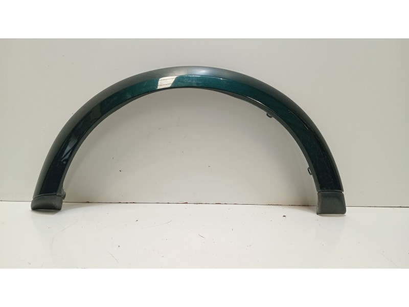 Recambio de aletin delantero izquierdo para land rover discovery iv (l319) 3.0 sdv6 4x4 referencia OEM IAM 9H2202049A  
