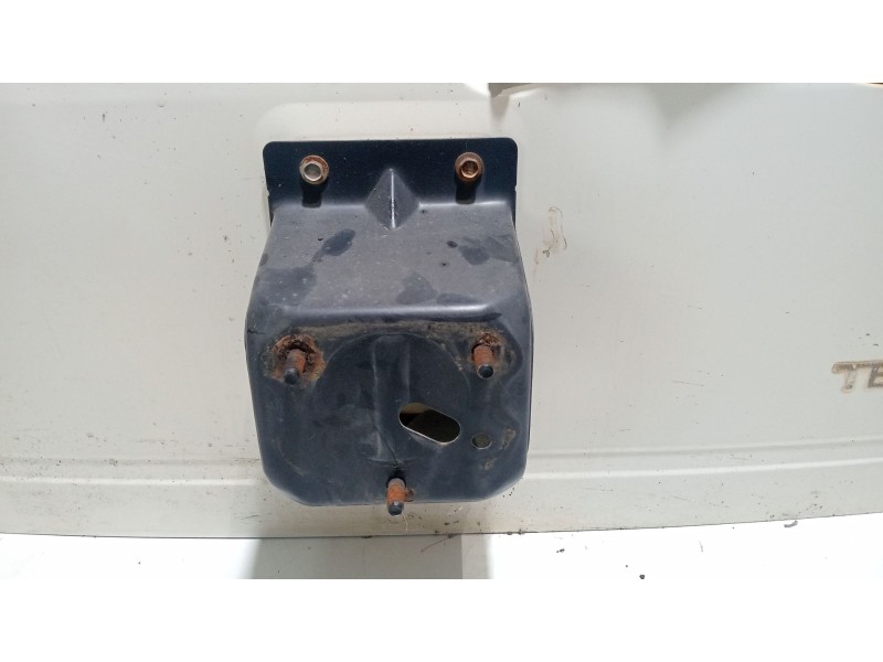Recambio de porton trasero para nissan terrano/terrano.ii (r20) comfort referencia OEM IAM terrano  