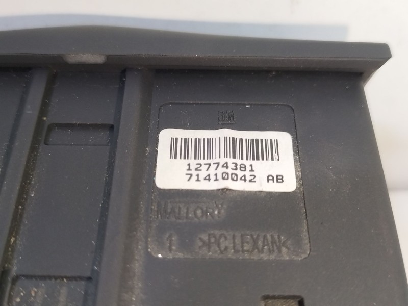 Recambio de mando luces para cadillac bls wagon 2.0 t referencia OEM IAM 12774381  