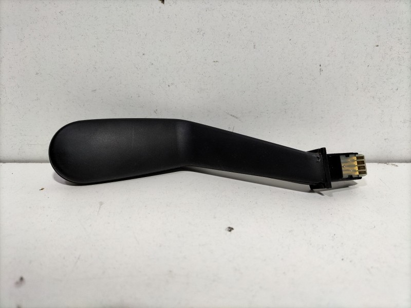 Recambio de mando limpia para cadillac bls wagon 2.0 t referencia OEM IAM 12787004  