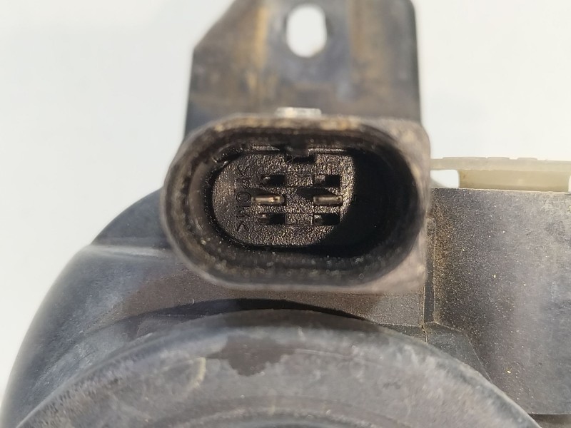 Recambio de faro antiniebla izquierdo para seat leon (1m1) 1.9 tdi referencia OEM IAM 1M0941699B   Recambio de faro antiniebla izquierdo para seat leon (1m1) 1.9 tdi referencia OEM IAM 1M0941699B