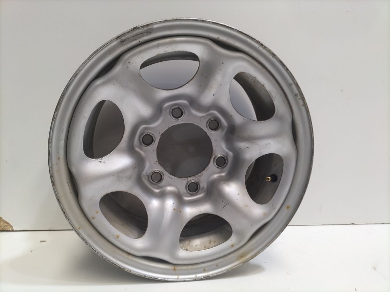Recambio de llanta para nissan terrano ii (r20) 2.7 td 4wd referencia OEM IAM Nissan Terrano  