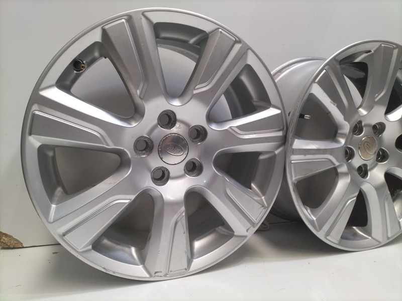 Recambio de juego llantas para land rover discovery iv (l319) 3.0 sdv6 4x4 referencia OEM IAM DH221007AAW  