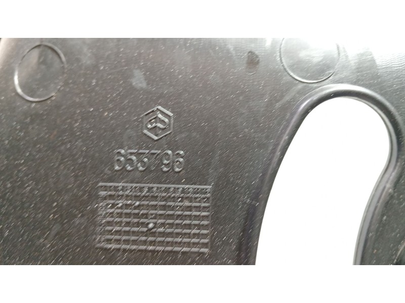 Recambio de moldura para piaggio x7 x7 125 (m62) referencia OEM IAM 653796  