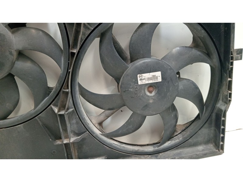 Recambio de electroventilador para peugeot boxer autobús 2.2 hdi 100 referencia OEM IAM 1365649080   Recambio de electroventilador para peugeot boxer autobús 2.2 hdi 100 referencia OEM IAM 1365649080