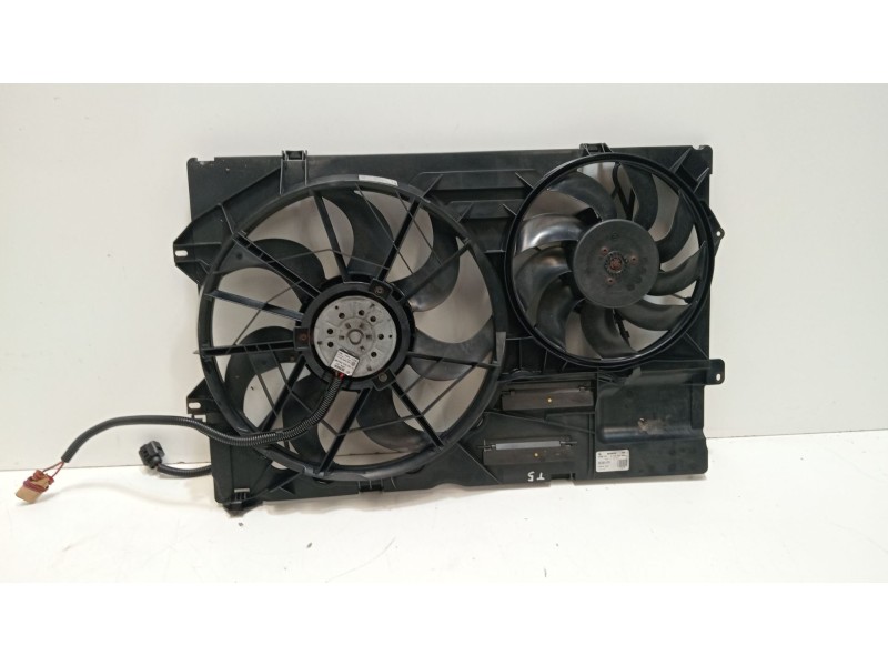 Recambio de electroventilador para volkswagen transporter t5 autobús (7hb, 7hj, 7eb, 7ej) 2.5 tdi referencia OEM IAM 0130303966 