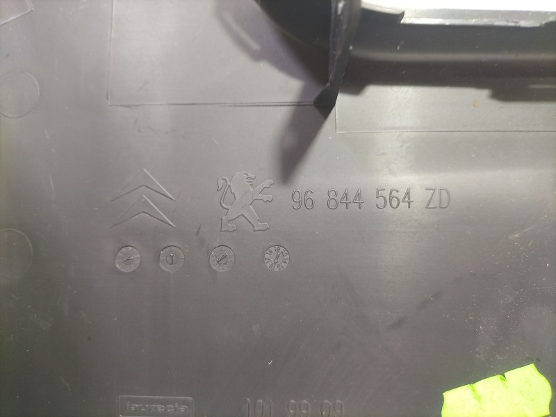 Recambio de moldura para ds ds 3 (sa_) 1.6 bluehdi 100 referencia OEM IAM 96844564ZD   Recambio de moldura para ds ds 3 (sa_) 1.6 bluehdi 100 referencia OEM IAM 96844564ZD